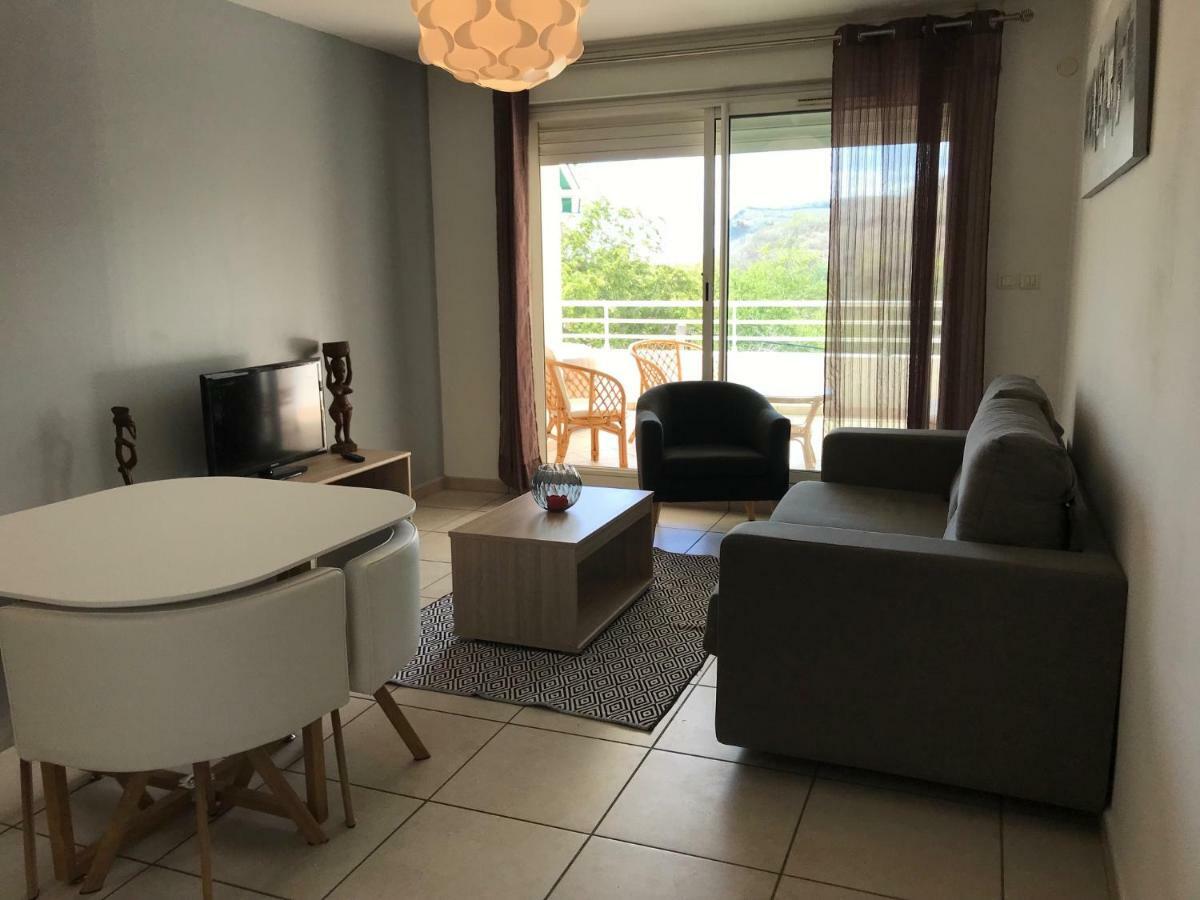Meuble Homard Avec Jacuzzi Et Vue Mer 圣吉尔莱班 外观 照片